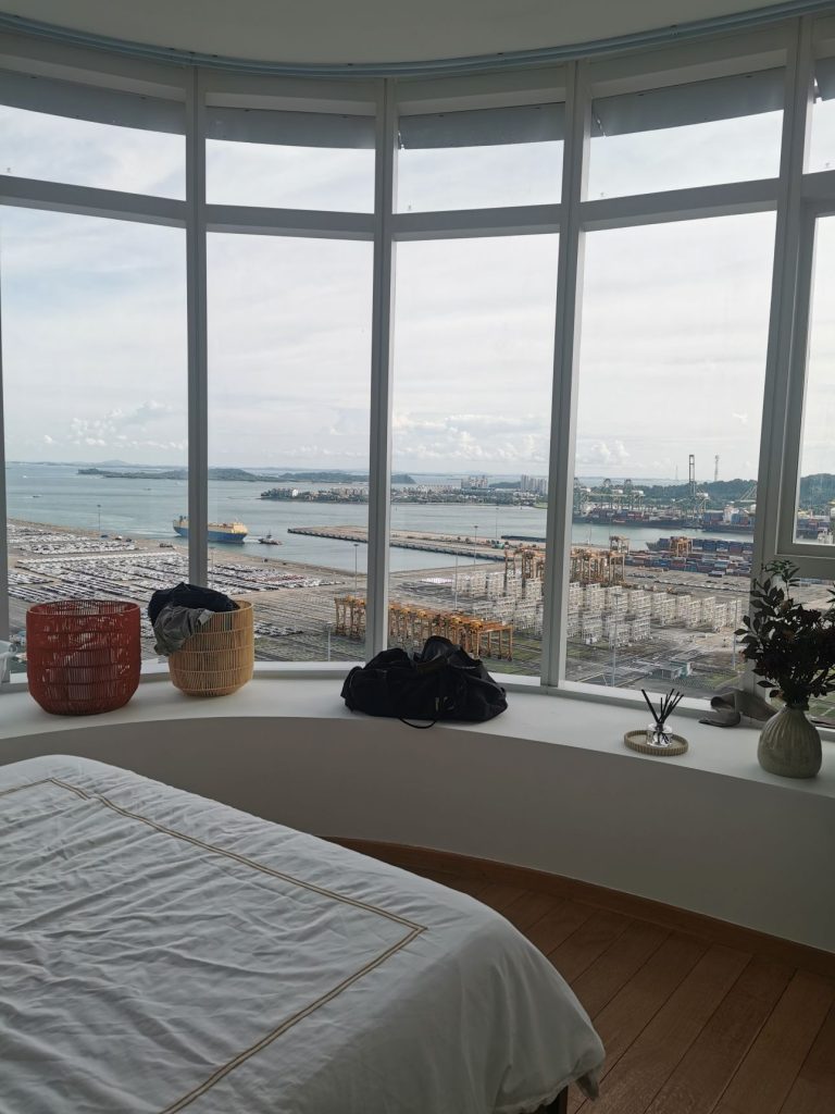 76 Shenton master bedroom view