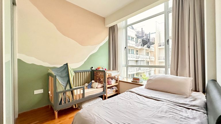 Luxe Ville common bedroom