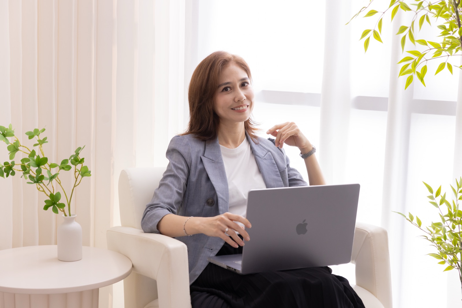 Shirley Krans, PropNex Realty property agent, at work in Singapore